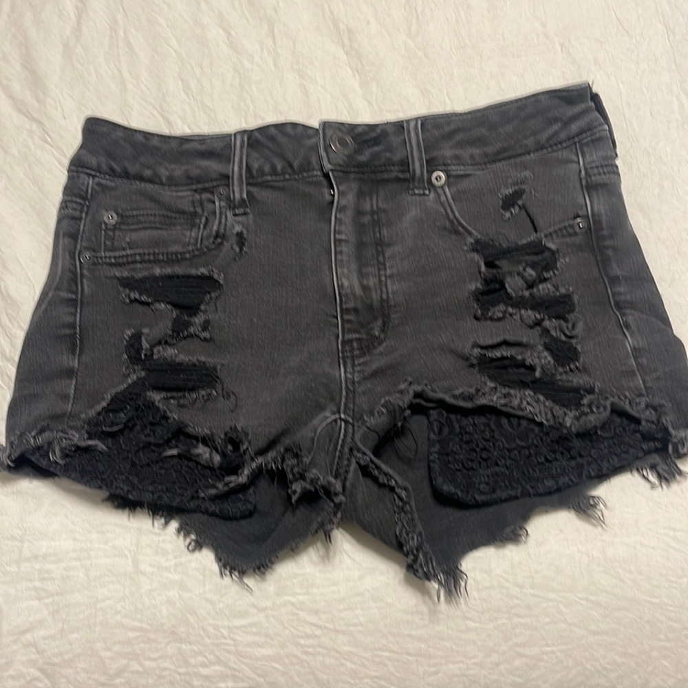 American Eagle Black “superstretch “highrise shortie” denim shorts size 6